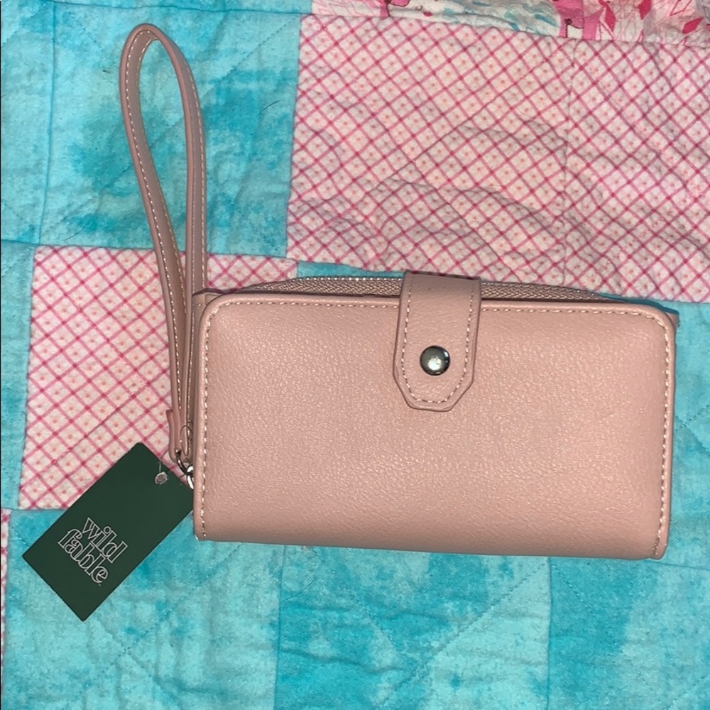 Wild Fable wallet/clutch